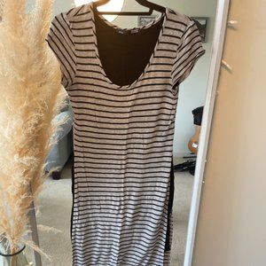 Two-Layer dress with leg cutouts